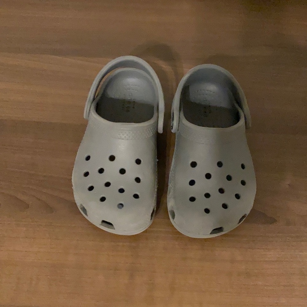 Toddler Crocs - Grey